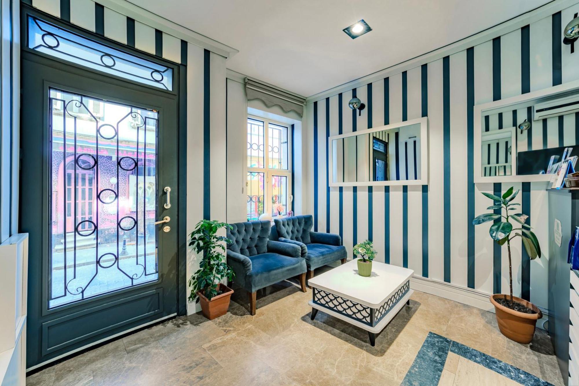 La Pazza Suites Istanbulská provincie Exteriér fotografie