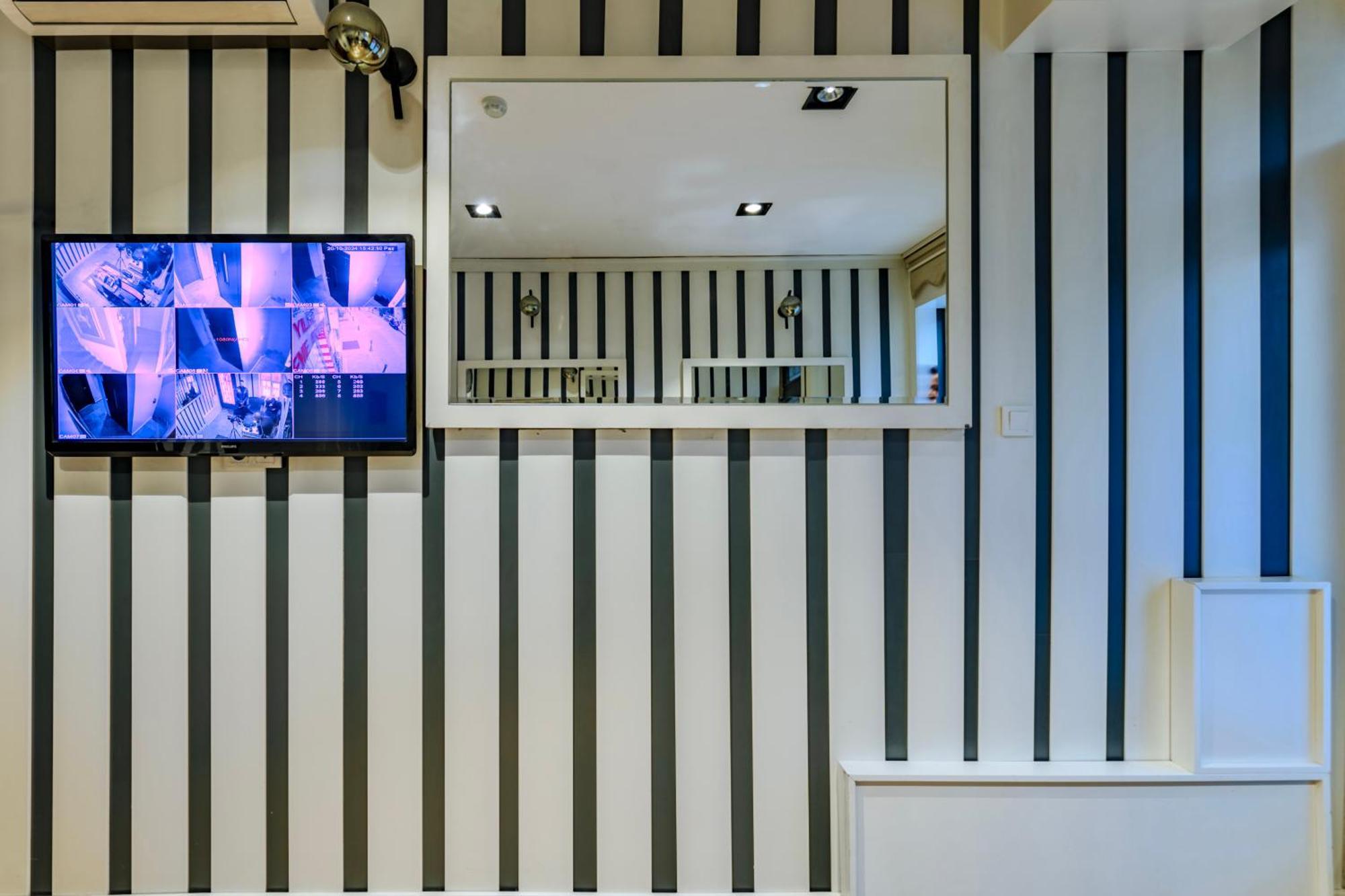 La Pazza Suites Istanbulská provincie Exteriér fotografie