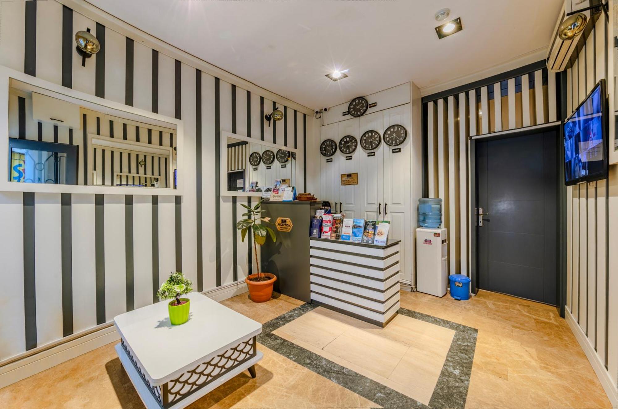 La Pazza Suites Istanbulská provincie Exteriér fotografie