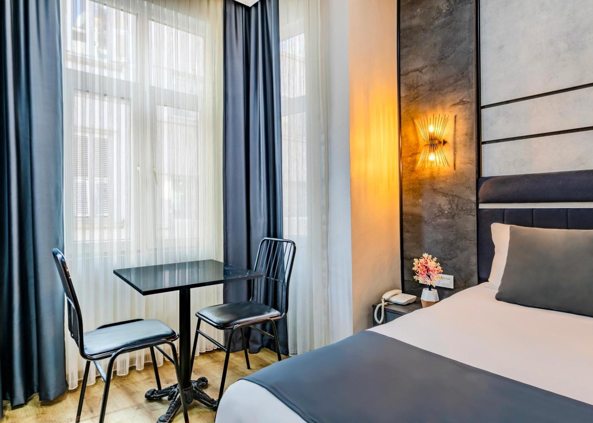 La Pazza Suites Istanbulská provincie Exteriér fotografie