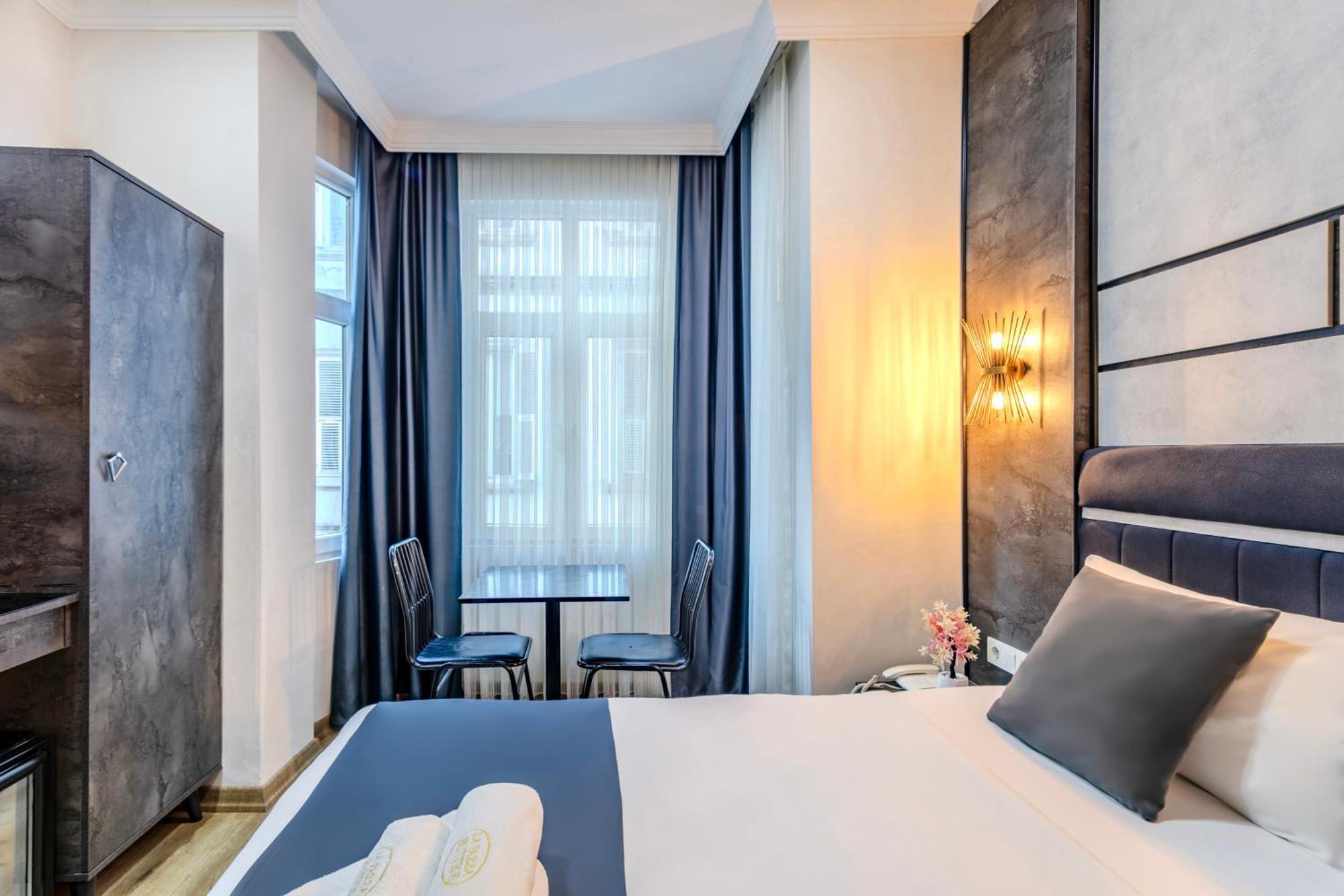 La Pazza Suites Istanbulská provincie Exteriér fotografie