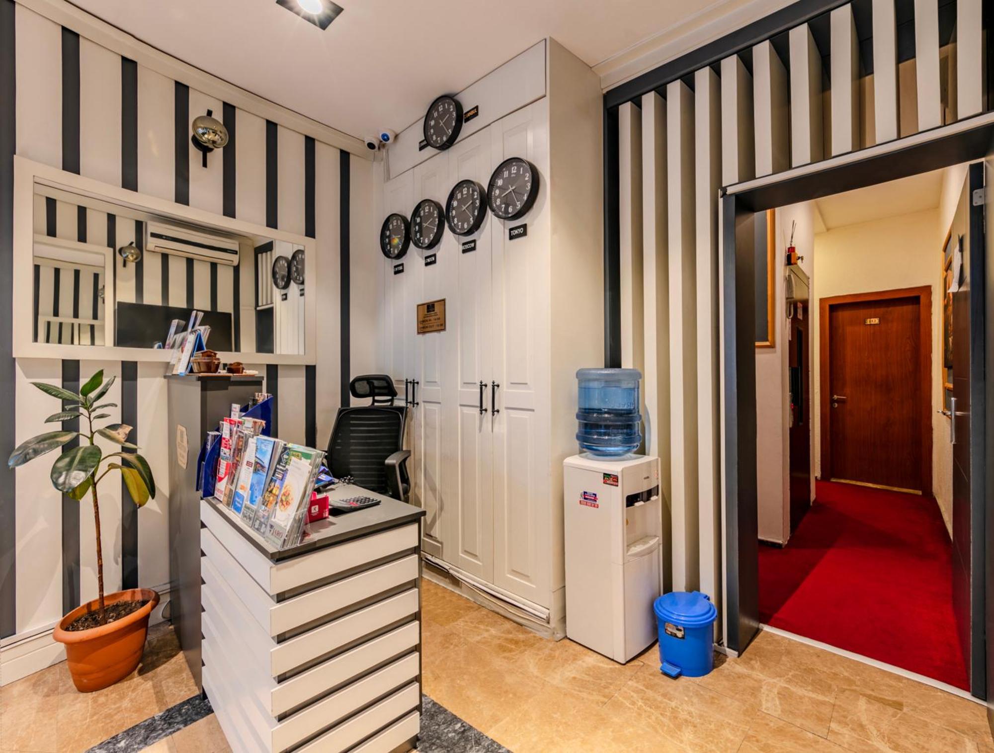 La Pazza Suites Istanbulská provincie Exteriér fotografie