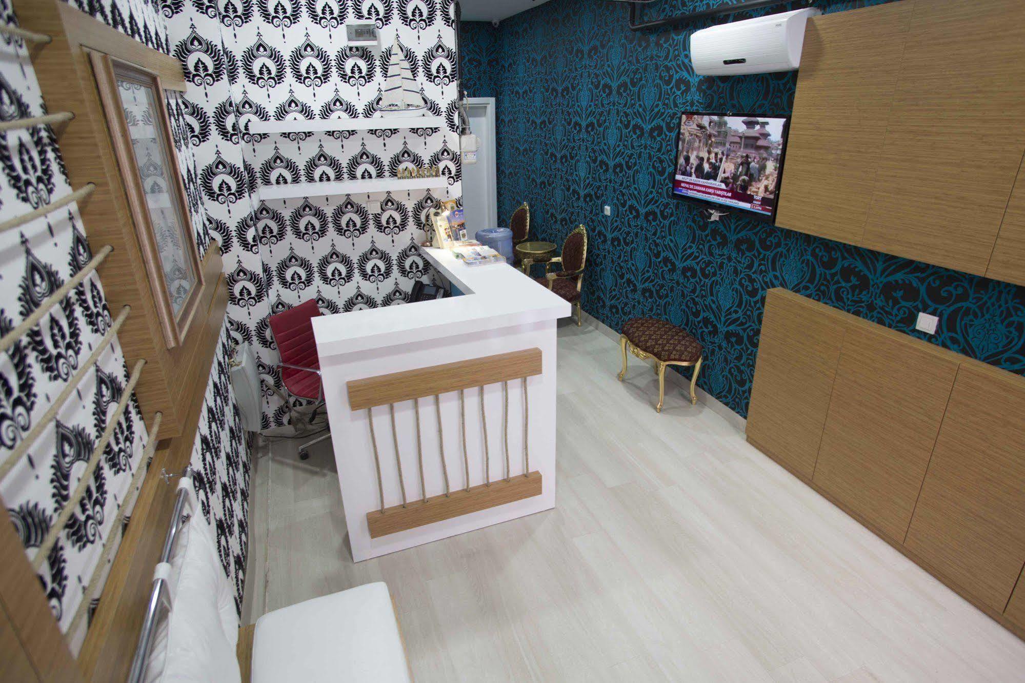 La Pazza Suites Istanbulská provincie Exteriér fotografie